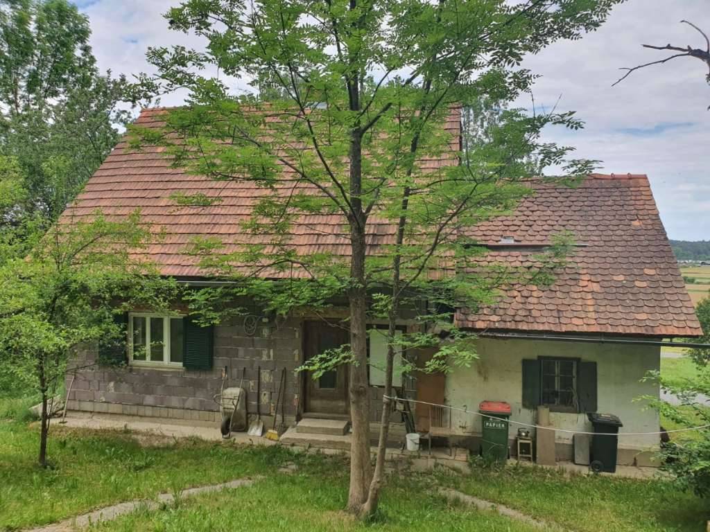 Kleine Landwirtschaft in schöner Lage in St. Andrä (6012) - Ansicht 2