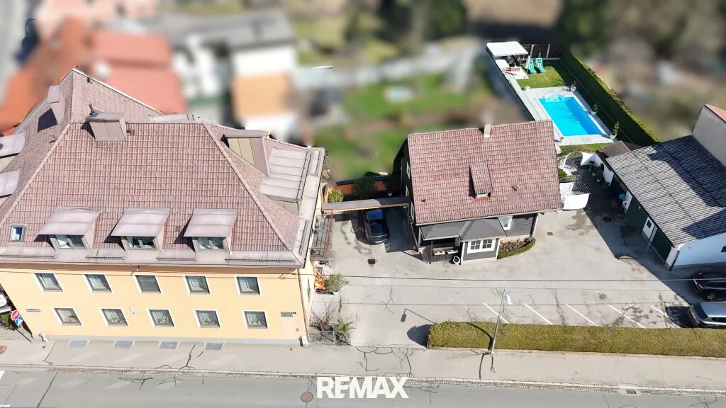 Etablierter Gasthof/Pension mit Erweiterungspotenzial und attraktiver Wohnnutzung - Ansicht 2