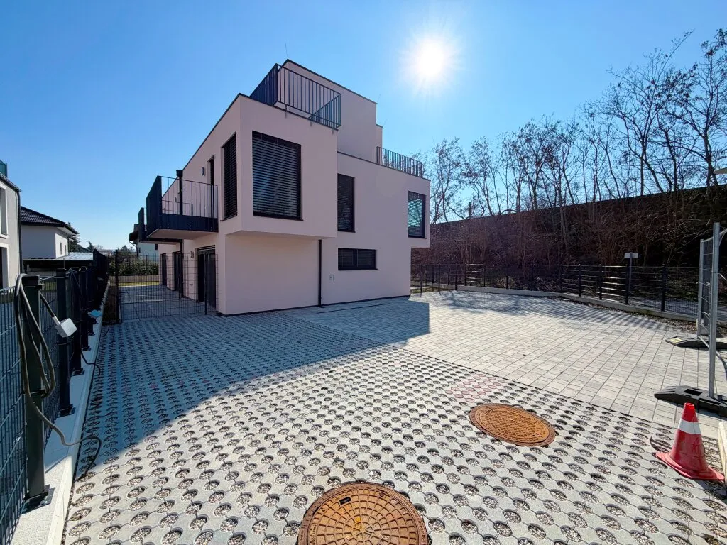 110 m² Neubau-Reihenhaus mit 74 m² Eigengarten | Korneuburg" - Ansicht 2