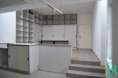 2-Zimmer-Gewerbeimmobilie mieten in Wien – 75 m², € 1.215 – Bild 3 von 12
