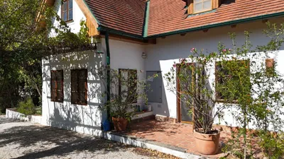 8-Zimmer-Haus kaufen in Wiener Neustadt Land – 220 m², € 895.000 – Bild 5 von 29