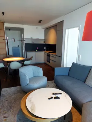 Voll möbliertes Appartement im Marina Tower in Wien zu vermieten – Bild 3
