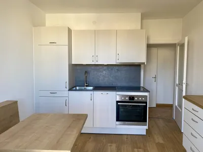 2-Zimmer-Wohnung mieten in Innsbruck – 61 m², € 1.518 – Bild 2 von 8