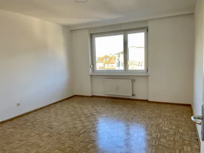 2-Zimmer-Wohnung mieten in Innsbruck – 61 m², € 1.518 – Bild 3 von 8