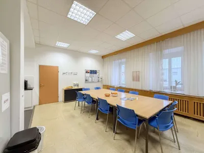 Immobilie kaufen in Wiener Neustadt Land – 2 200 m², € 1.700.000 – Bild 2 von 17