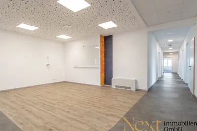 Gewerbeimmobilie mieten in Linz Land – 1 720 m², € 24.560 – Bild 11 von 11