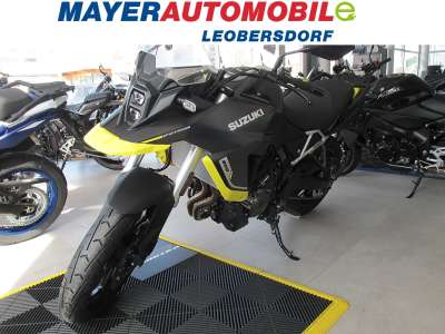 Suzuki V-Strom 800