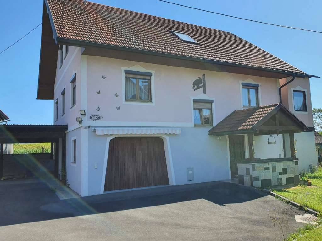 WER BRAUCHT VIEL PLATZ - Geräumige Liegenschaft mit gleich 2 soliden Wohnhäusern in Ruhelage (2363) - Ansicht 3