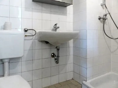 2-Zimmer-Gewerbeimmobilie mieten in Sankt Pölten Land – 36 m², € 454 – Bild 2 von 8