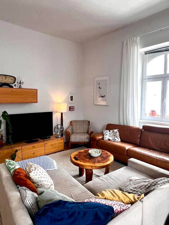 Großzügige, helle 124 m² Altbauwohnung letzter Liftstock- Nähe Augarten! - Ansicht 2
