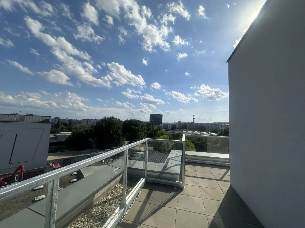 Exklusive 4-Zimmer-Maisonette im Erstbezug mit zwei Freiflächen - Widok 2