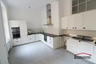 6-Zimmer-Wohnung mieten in Wien – 323 m², € 4.569 – Bild 6 von 32