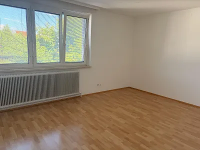 1-Zimmer-Wohnung mieten in Wels – 33 m², € 530 – Bild 2 von 7
