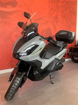 Honda ADV350 Special Edition LAGERND - AKTION € 7090,--