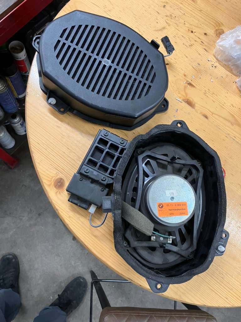 Bmw e46 harman kardon fashion subwoofer