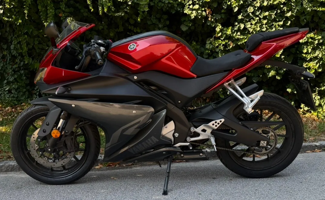 Yamaha YZF
