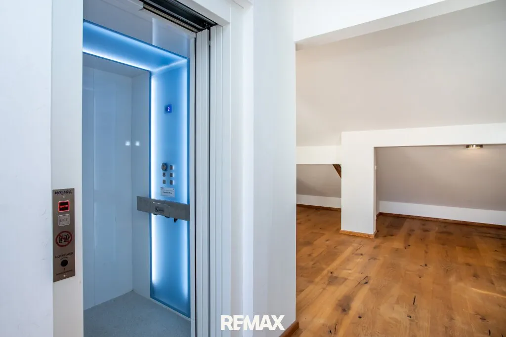 Loft-Wohnung mit Lift-Direktzugang & Eigengarten in ruhiger Stadtrandlage - Ansicht 3