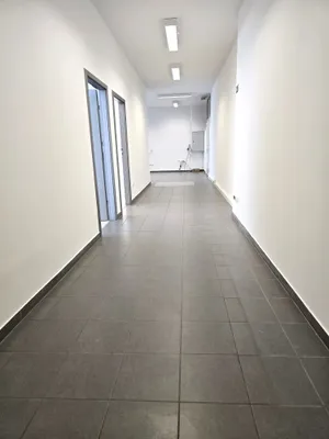 6-Zimmer-Gewerbeimmobilie mieten in Krems an der Donau – 192 m², € 1.870 – Bild 6 von 16