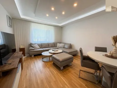 Wohnung kaufen in Baden – 77,8 m², € 249.000 – Bild 2 von 10