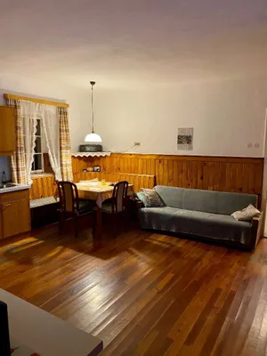 3-Zimmer-Immobilie mieten in Jennersdorf – 95 m², € 450 – Bild 1 von 6
