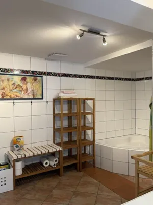 5-Zimmer-Haus kaufen in Neusiedl am See – 252 m², € 329.000 – Bild 8 von 12