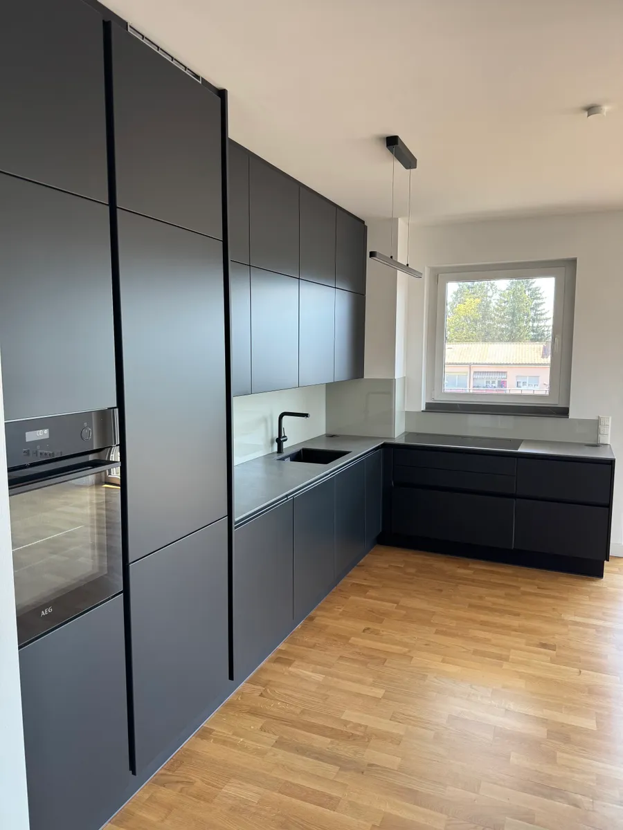Moderne 2-Zimmer-Wohnung mit großzügigem Balkon in Wörtherseenähe - Ansicht 3