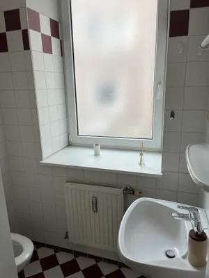6-Zimmer-Gewerbeimmobilie mieten in Wels – 162 m², € 1.830 – Bild 14 von 14