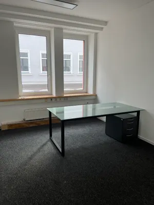 6-Zimmer-Gewerbeimmobilie mieten in Wels – 162 m², € 1.830 – Bild 6 von 14