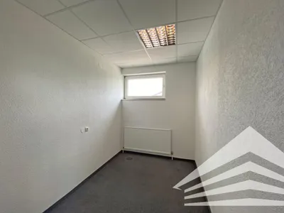4-Zimmer-Gewerbeimmobilie mieten in Linz Land – 130 m², € 1.474 – Bild 6 von 8