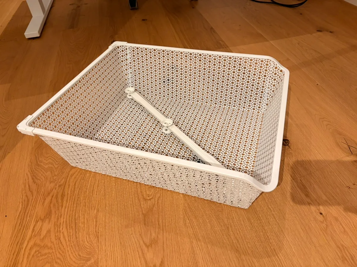 IKEA Kompliment Netzdrahtkorb mit Auszugsschiene 50x58, € 10,- (1210 Wien)