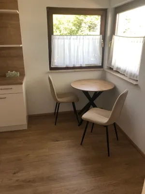 5-Zimmer-Haus mieten in Baden – 90 m², € 1.500 – Bild 18 von 23