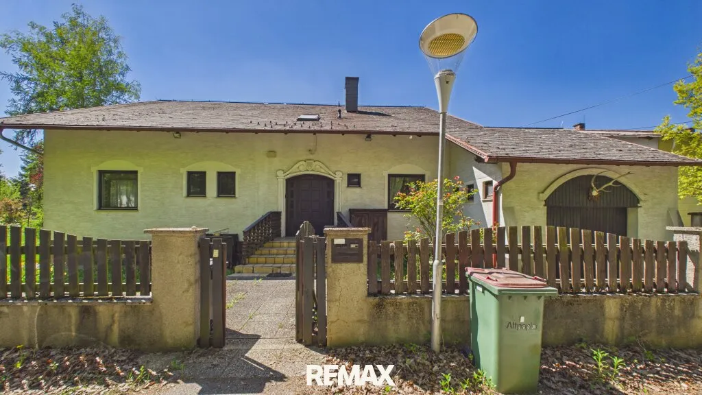Ein Zuhause mit Seele - außergewöhnlich, charismatisch, einzigartig! 2 Wohneinheiten mit jeweils 3,5 Zimmer – pohled 2