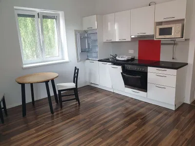 2-Zimmer-Wohnung mieten in Sankt Pölten Land – 40 m², € 559 – Bild 2 von 9