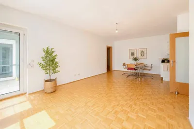 3-Zimmer-Wohnung kaufen in Mödling – 92 m², € 399.000 – Bild 2 von 16