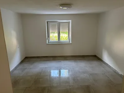 3-Zimmer-Wohnung mieten in Feldkirch – 75 m², € 1.250 – Bild 2 von 8