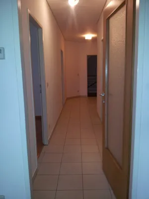 3-Zimmer-Wohnung mieten in Wiener Neustadt – 91 m², € 1.009 – Bild 2 von 9