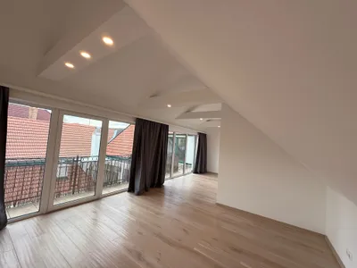 6-Zimmer-Wohnung mieten in Krems Land – 289 m², € 3.200 – Bild 25 von 28