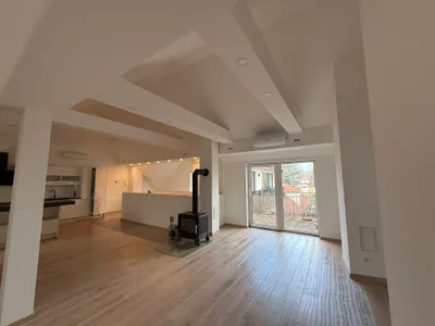 6-Zimmer-Wohnung mieten in Krems Land – 289 m², € 3.200 – Bild 17 von 28