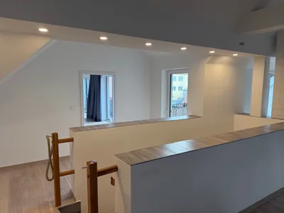 6-Zimmer-Wohnung mieten in Krems Land – 289 m², € 3.200 – Bild 28 von 28