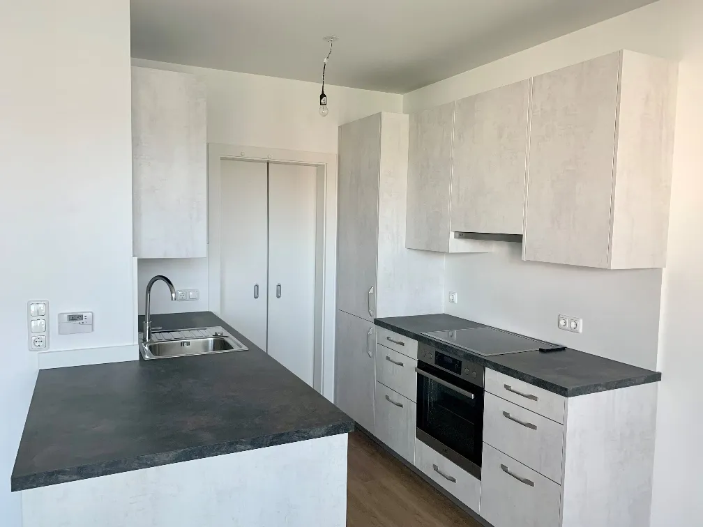 Charmante 2-Raum-Wohnung mit großzügigem Balkon in idyllischer Lage an der Enns – pohled 3