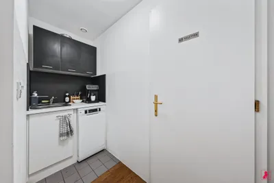 4-Zimmer-Gewerbeimmobilie mieten in Kufstein – 132 m², € 2.395 – Bild 8 von 12