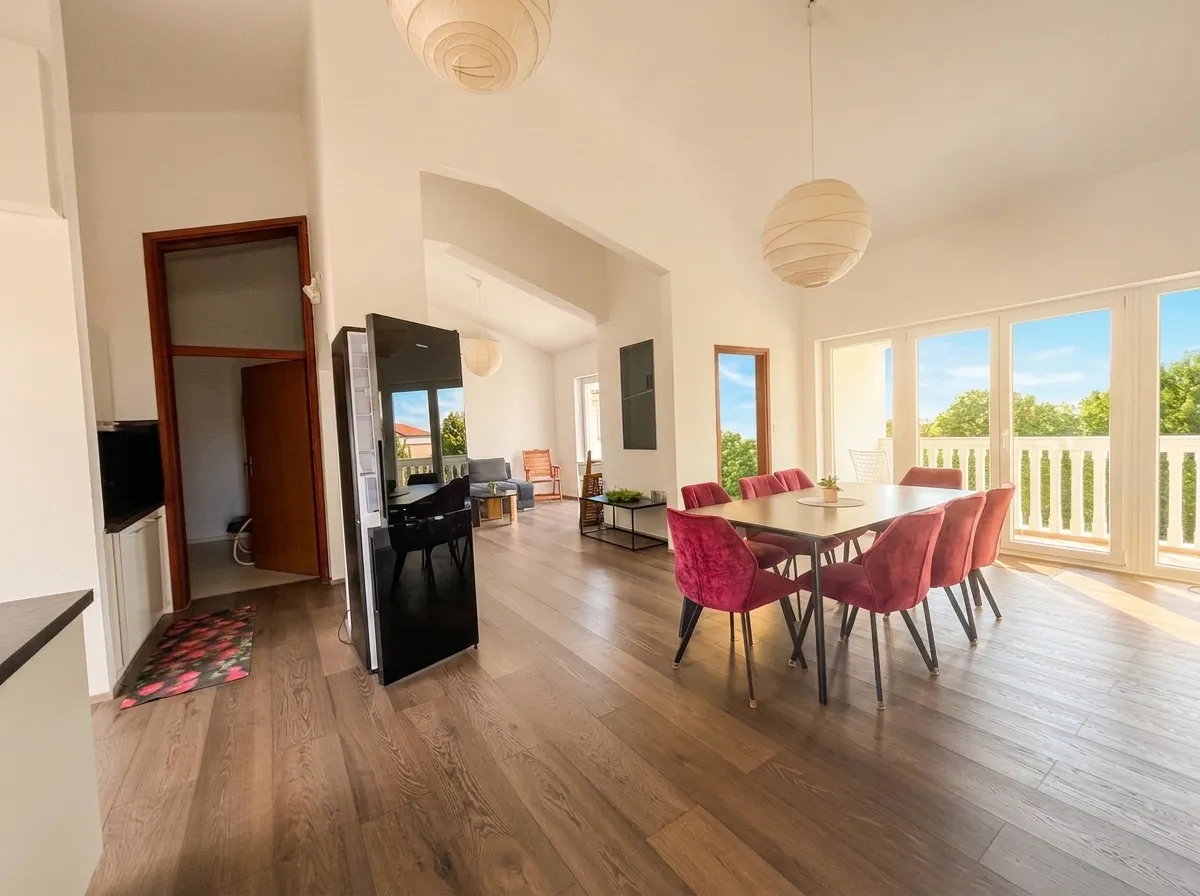 KROATIEN / Medulin: Traumhafte 120m² Wohnung nahe Meer - Langzeitmiete! - Ansicht 2