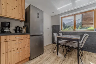 13-Zimmer-Gewerbeimmobilie kaufen in Kitzbühel – 284,75 m², € 1.880.000 – Bild 37 von 42