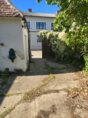 5-Zimmer-Immobilie kaufen in Hollabrunn – 200 m², € 125.000 – Bild 4 von 28