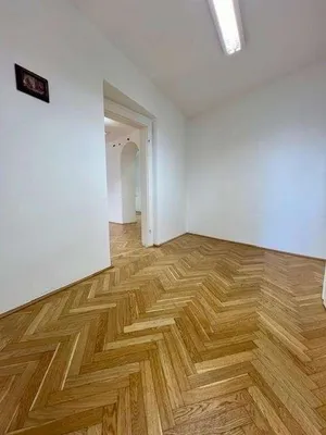 7-Zimmer-Gewerbeimmobilie mieten in Linz – 207 m², € 2.499 – Bild 9 von 12