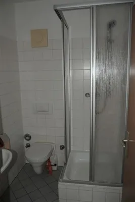 1-Zimmer-Wohnung mieten in Linz – 30 m², € 540 – Bild 5 von 6