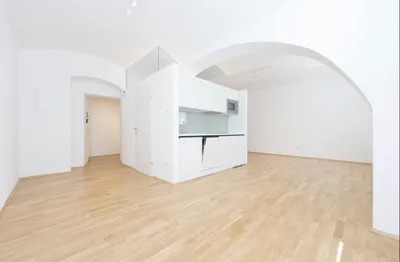 1-Zimmer-Immobilie mieten in Graz – 43 m², € 610 – Bild 2 von 6