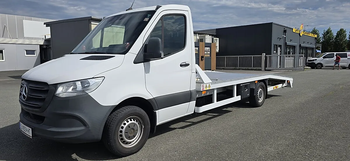 Mercedes-Benz Sprinter