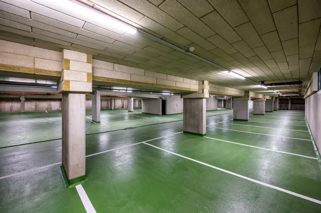 ++NEU++ Großzügige Garagenplätze (keine Stapelparkplätze) in der Jägerstraße 35! - Ansicht 2