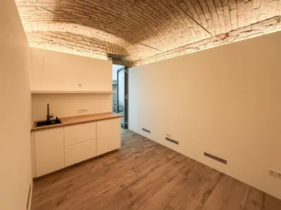1-Zimmer-Gewerbeimmobilie mieten in Wien – 35 m², € 773 – Bild 3 von 13